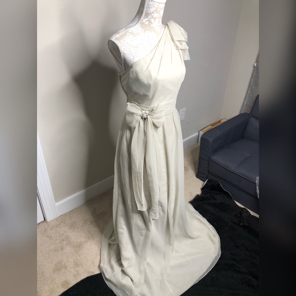 Shell Bridesmaid Dress